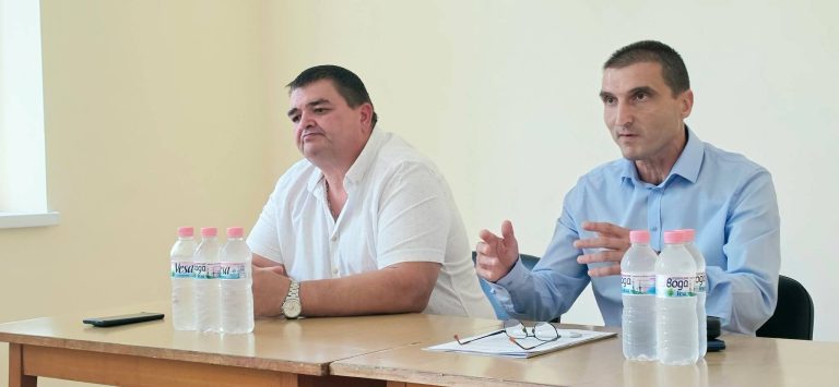 Безводието, честите токови удари и липсата на редовен обществен транспорт са част от ежедневието на хората от Горна Студена от години
